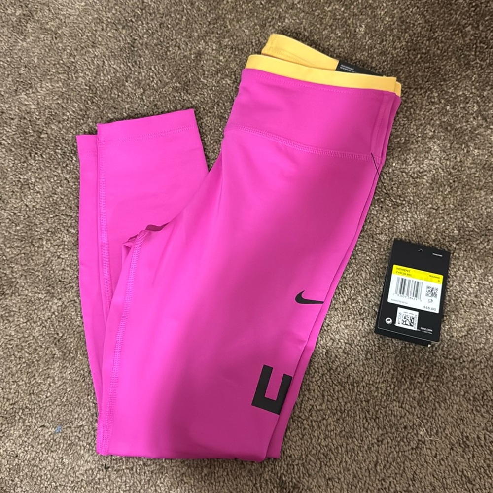 Nike leggings